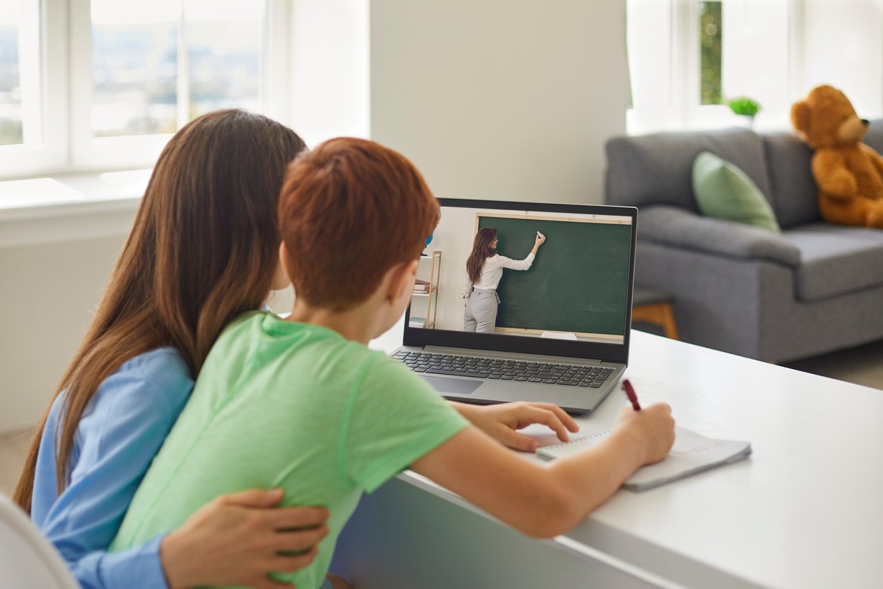 Online Learning. Remote Education. Home Schooling. Social Distance.